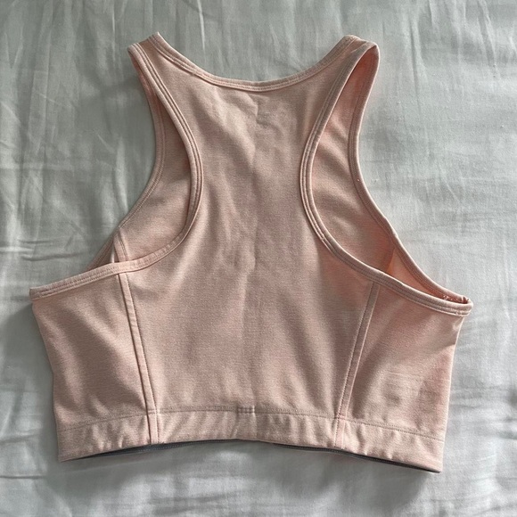 outdoor voices athena crop top in the color rose quartz - Picture 3 of 3